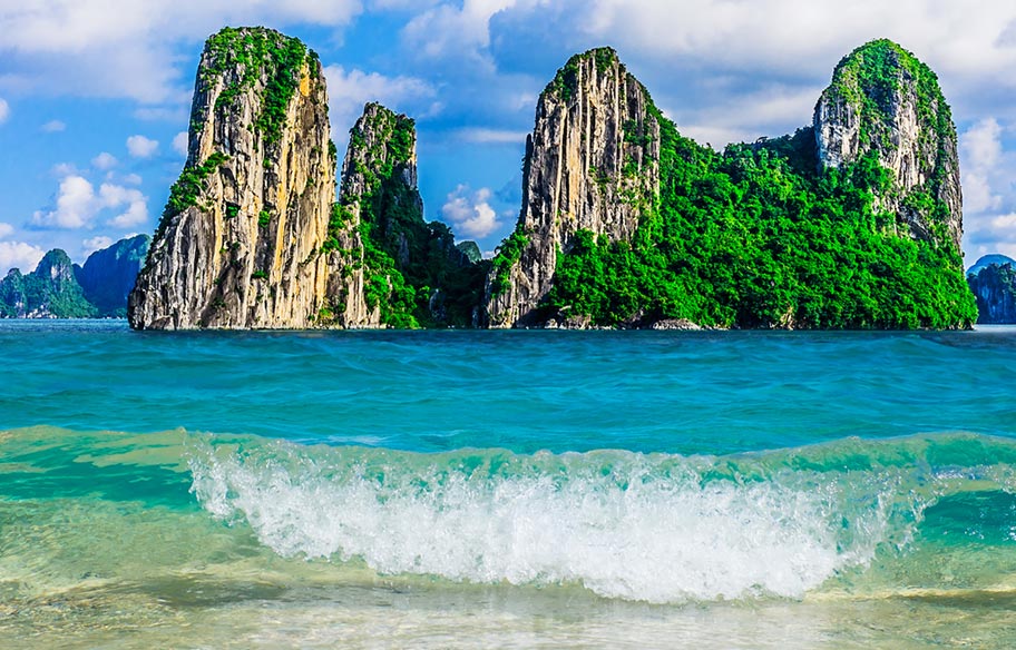 Wälder inseln halong Bucht Vietnam