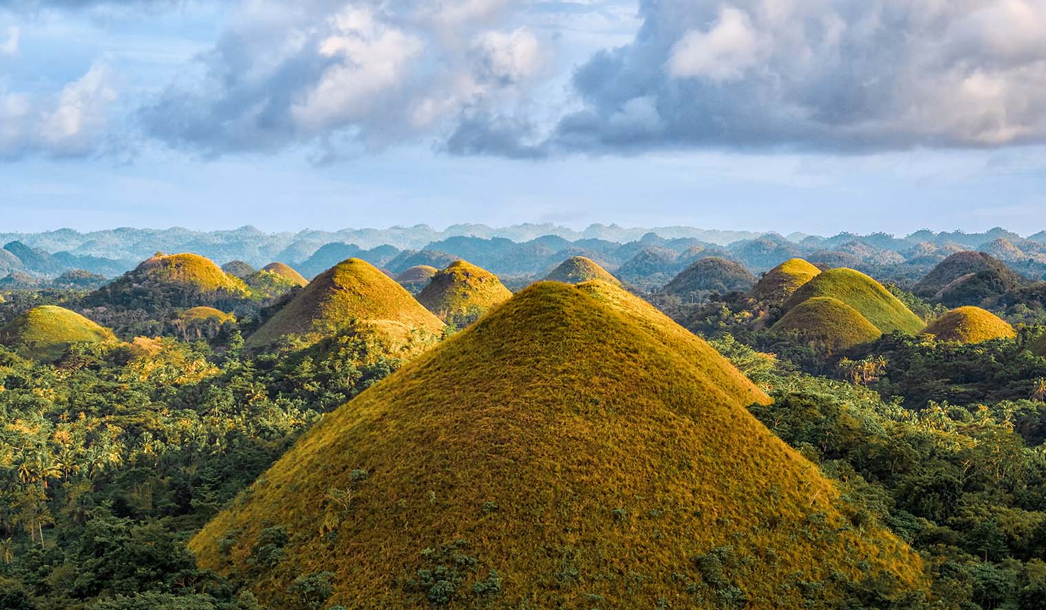 Chocolate Hills auf den Philippinen