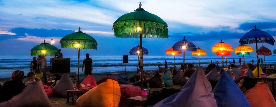Seminyak Bali Ferien Strand